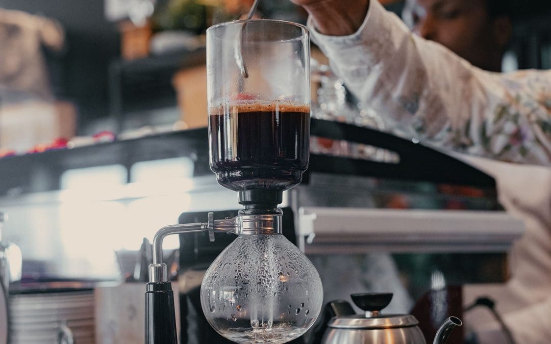 السايفون: فن وعلم تحضير القهوة المقطرة